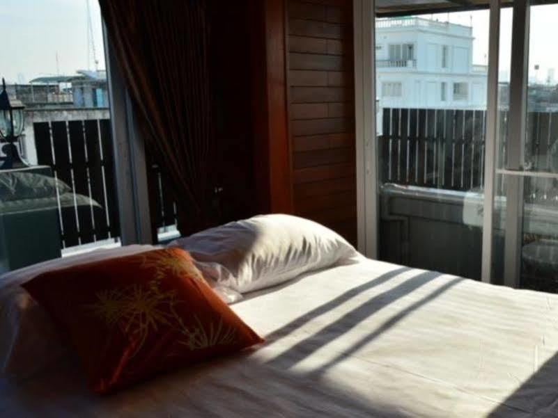 Hotel Adamaz House à Bangkok Extérieur photo