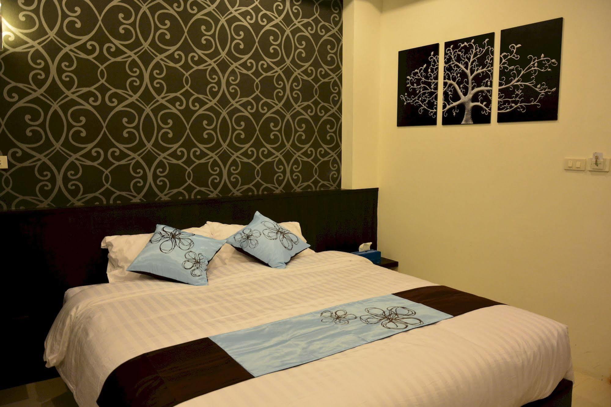 Hotel Adamaz House à Bangkok Extérieur photo